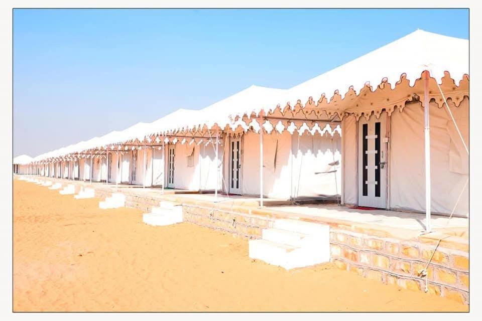 Om Luxury Resort Jaisalmer Eksteriør bilde